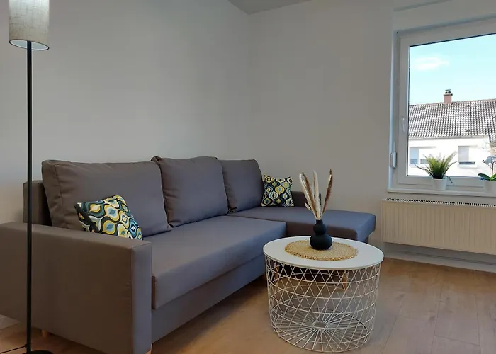 Deluxe Apartment 3 P I 2 Sz I Balkon I Kueche In Oberkochen - Hensold, Zeiss Fusslaeufig